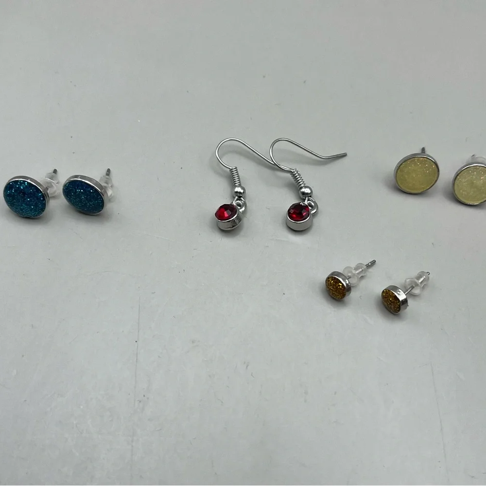 4 pair Elegant Silver and Red Earrings Set